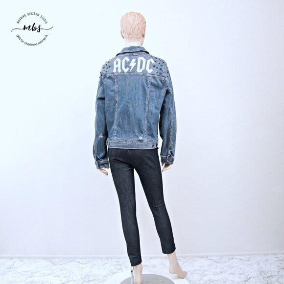 Torrid AC/DC Stud Distressed Denim Jacket Blue White Women Plus Size 2 - Picture 6 of 15